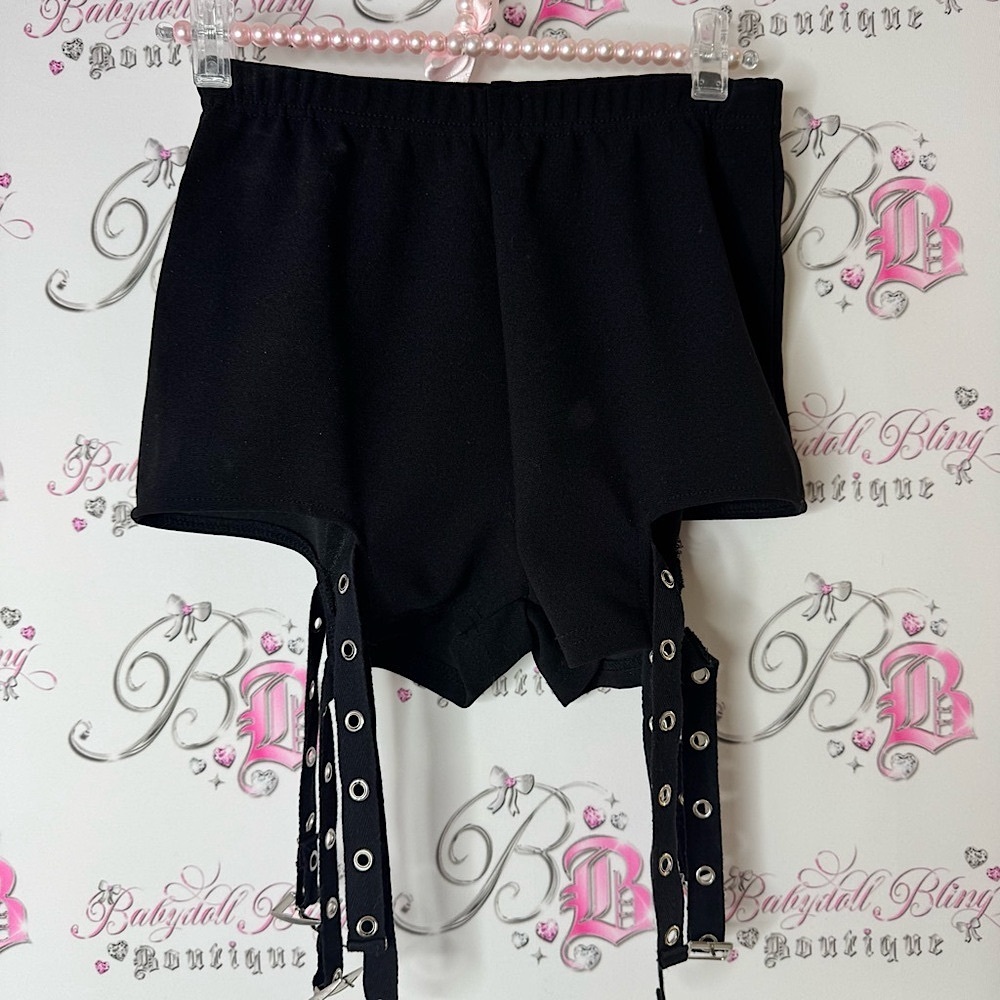 SHEIN shorts buckle belt straps on leg Black High Waist Shorts with Lace-Up